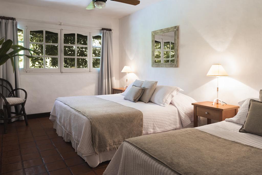 Nande Reta Hotel Colonia Carlos Pellegrini  Værelse billede
